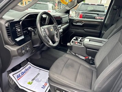 2023 Chevrolet Silverado 1500 LT (2FL)