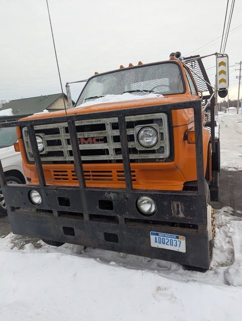 1986 GMC TRUCK Base