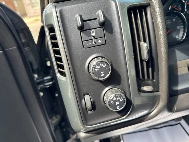 2019 Chevrolet Silverado LD LT