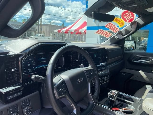 2025 Chevrolet Silverado 1500 ZR2