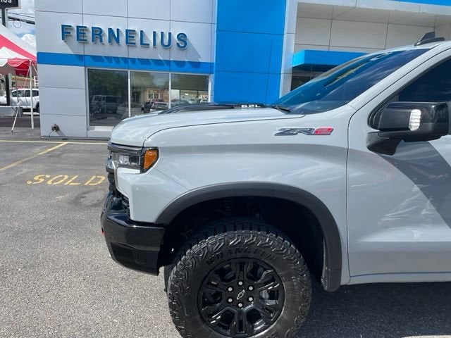 2025 Chevrolet Silverado 1500 ZR2