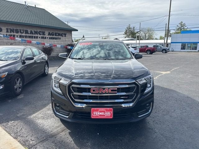 2024 GMC Terrain AT4