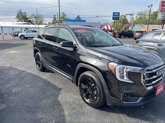 2024 GMC Terrain AT4