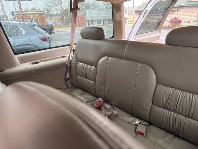 1997 Chevrolet Suburban Base
