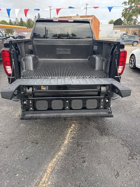 2024 GMC Sierra 1500 SLE