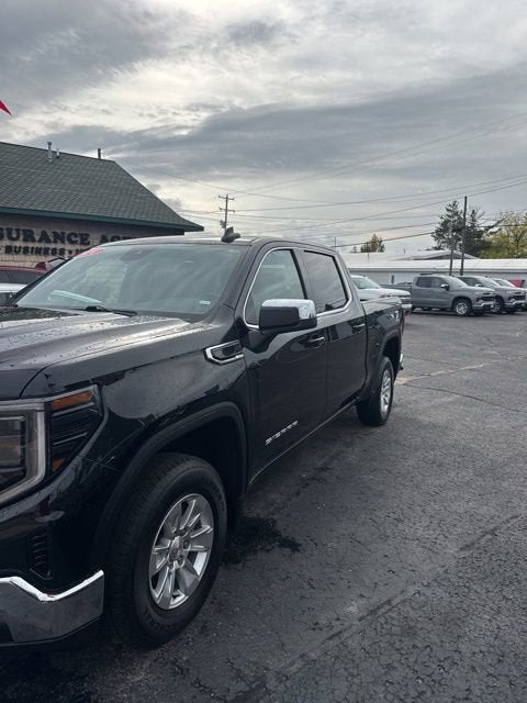 2024 GMC Sierra 1500 SLE